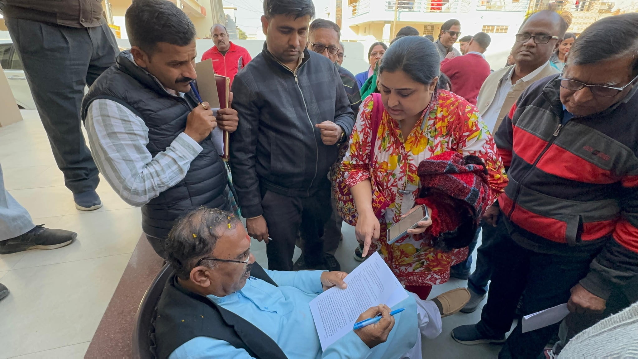 विधानसभा अध्यक्ष वासुदेव देवनानी ने रामलला मूर्ति प्राण प्रतिष्ठा के लिए दिए निर्देश, जनसुनवाई में सुनी समस्याएं