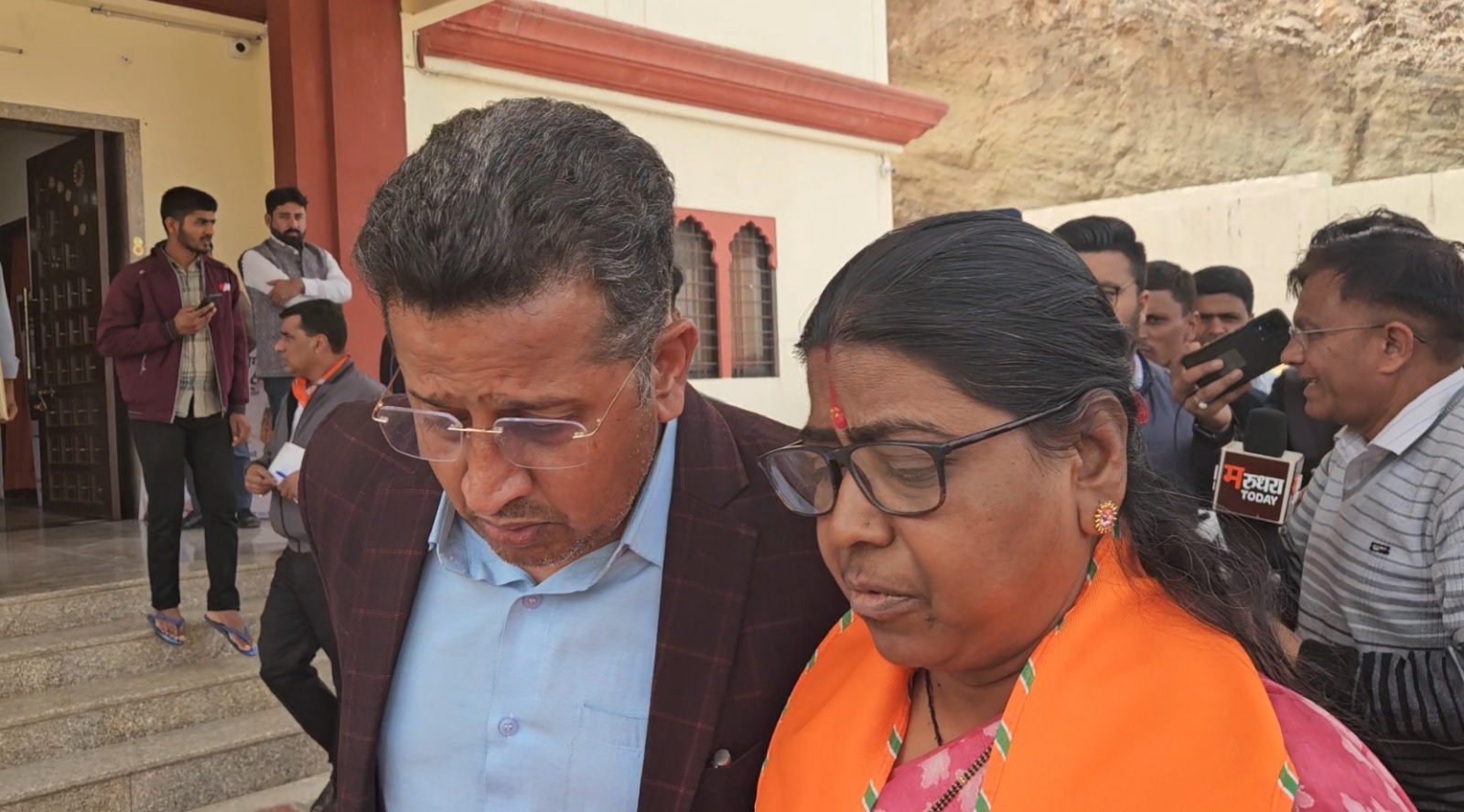 डिप्टी सीएम दिया कुमारी की बैठक से निकली विधायक अनिता भदेल