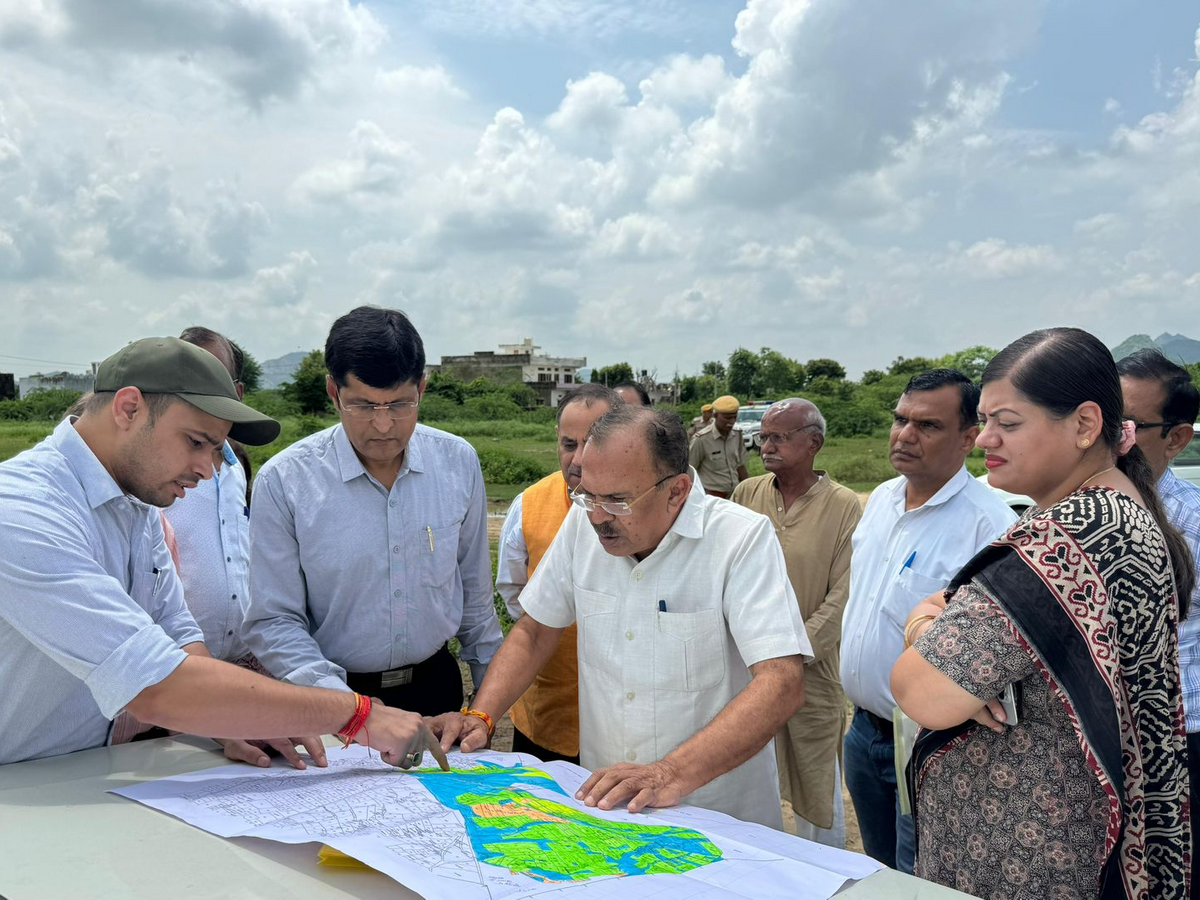 अजमेर में बनेगा आयुर्वेद विश्वविद्यालय: वासुदेव देवनानी ने किया भूमि निरीक्षण