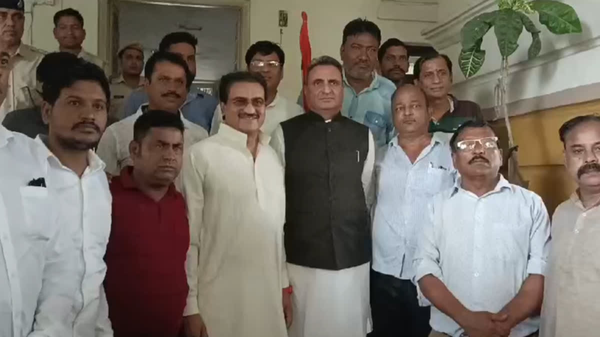 अजमेर में बिजली कटौती और कानून व्यवस्था को लेकर काँग्रेस का प्रदर्शन