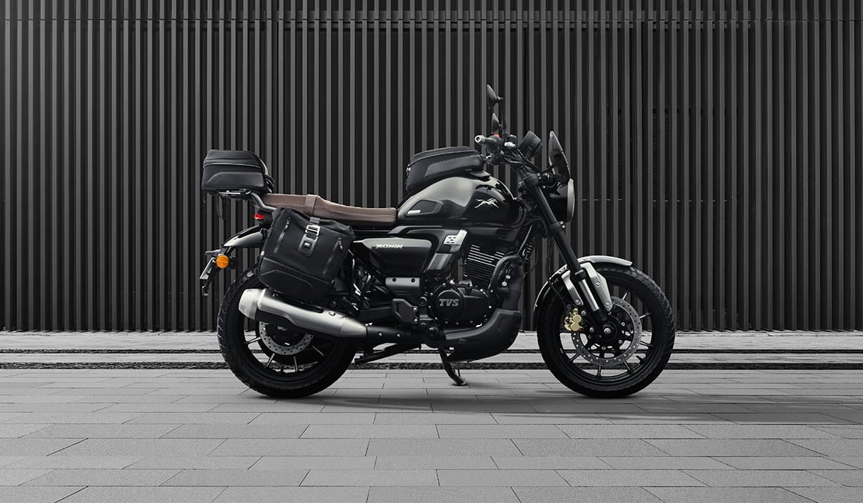 TVS Ronin पर ₹15,000 की छूट: टॉप वेरिएंट में मिला नया कलर