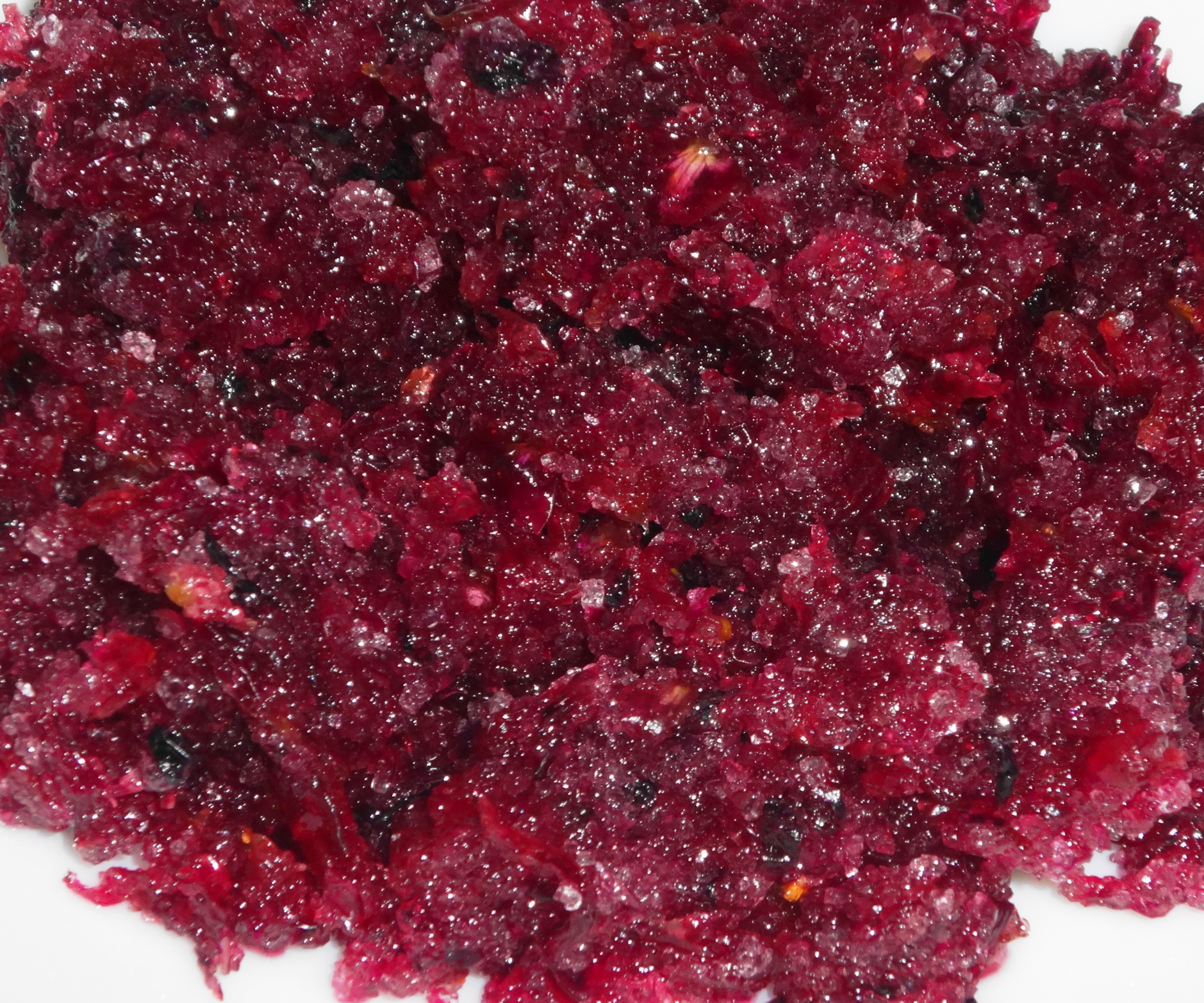 प्राचीन आयुर्वेदिक औषधि  गुलकंद के फायदे और नुकसानऔर सावधानियां