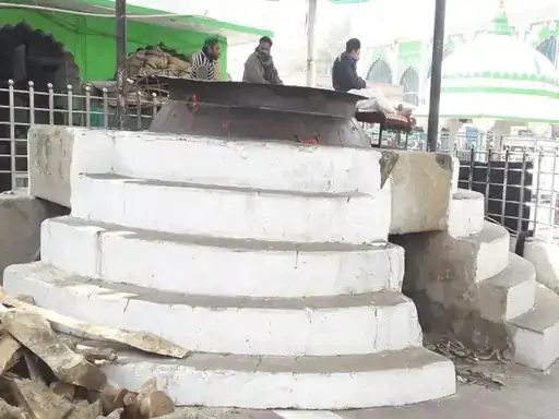 पीएम मोदी के जन्मदिन पर दरगाह की सबसे बड़ी देग में पकेंगे मीठे चावल