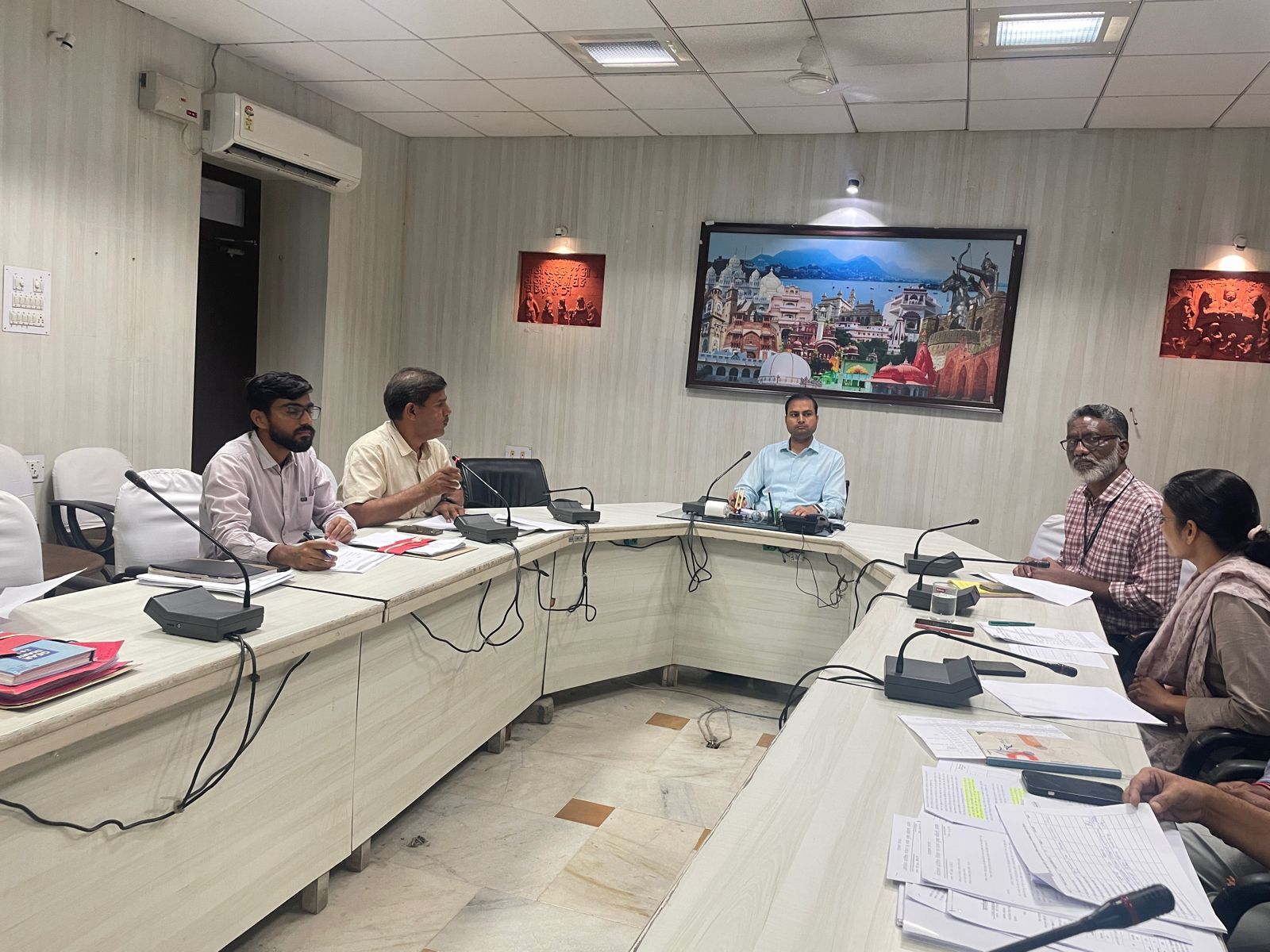 ब्लैक स्पॉट्स पर दुर्घटनाओं से बचाव के उपाय: जिला कलक्टर