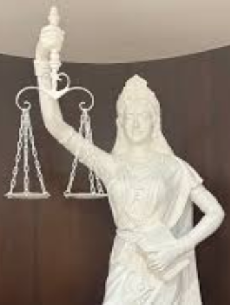 सुप्रीम कोर्ट में न्याय की देवी की नई मूर्ति, CJI चंद्रचूड़ का अनूठा बदलाव