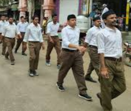 विजयदशमी पर आरएसएस का शस्त्र पूजन और पथ संचलन