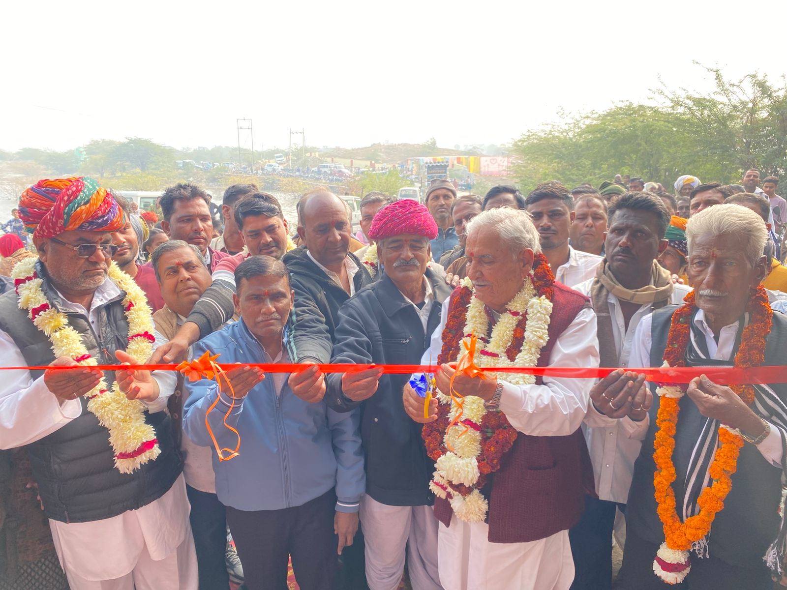 अजमेर डेयरी ने 4 लाख लीटर दूध उत्पादन का रिकॉर्ड बनाया