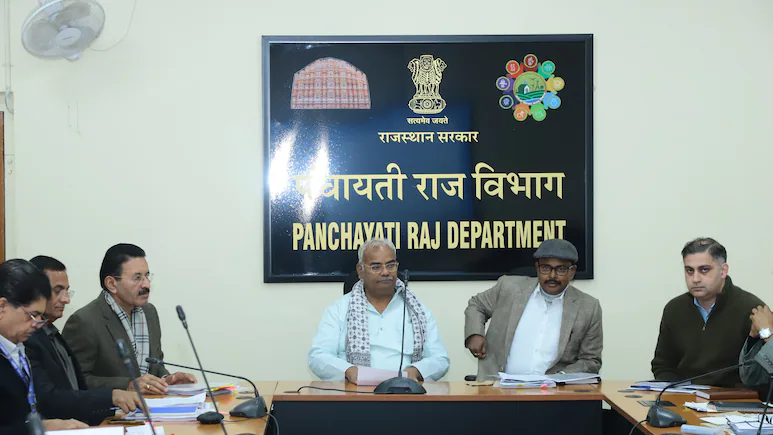 शिक्षा मंत्री का बयान शिक्षकों को आदर्श व्यवहार अपनाने की आवश्यकता