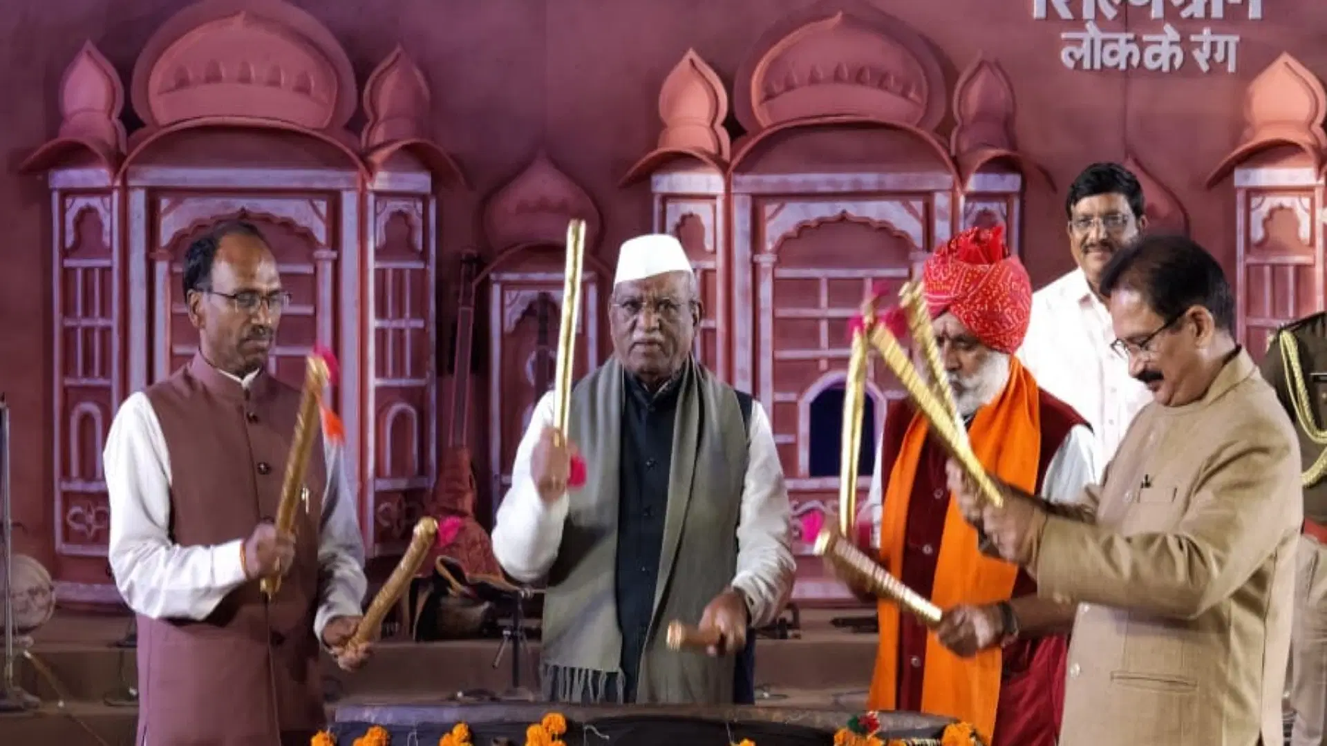 उदयपुर में शिल्पग्राम महोत्सव का भव्य शुभारंभ