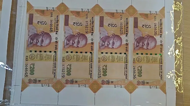 जयपुर में 1.05 लाख रुपये के जाली नोट बरामद, बीएड छात्र गिरफ्तार