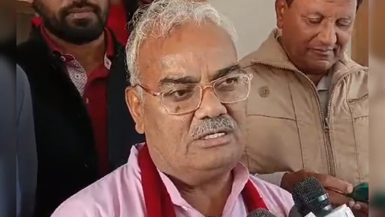 देवली खुर्द में मंत्री दिलावर ने सुनी ग्रामीणों की शिकायतें, अवैध वसूली के आरोप पर दिए FIR के निर्देश