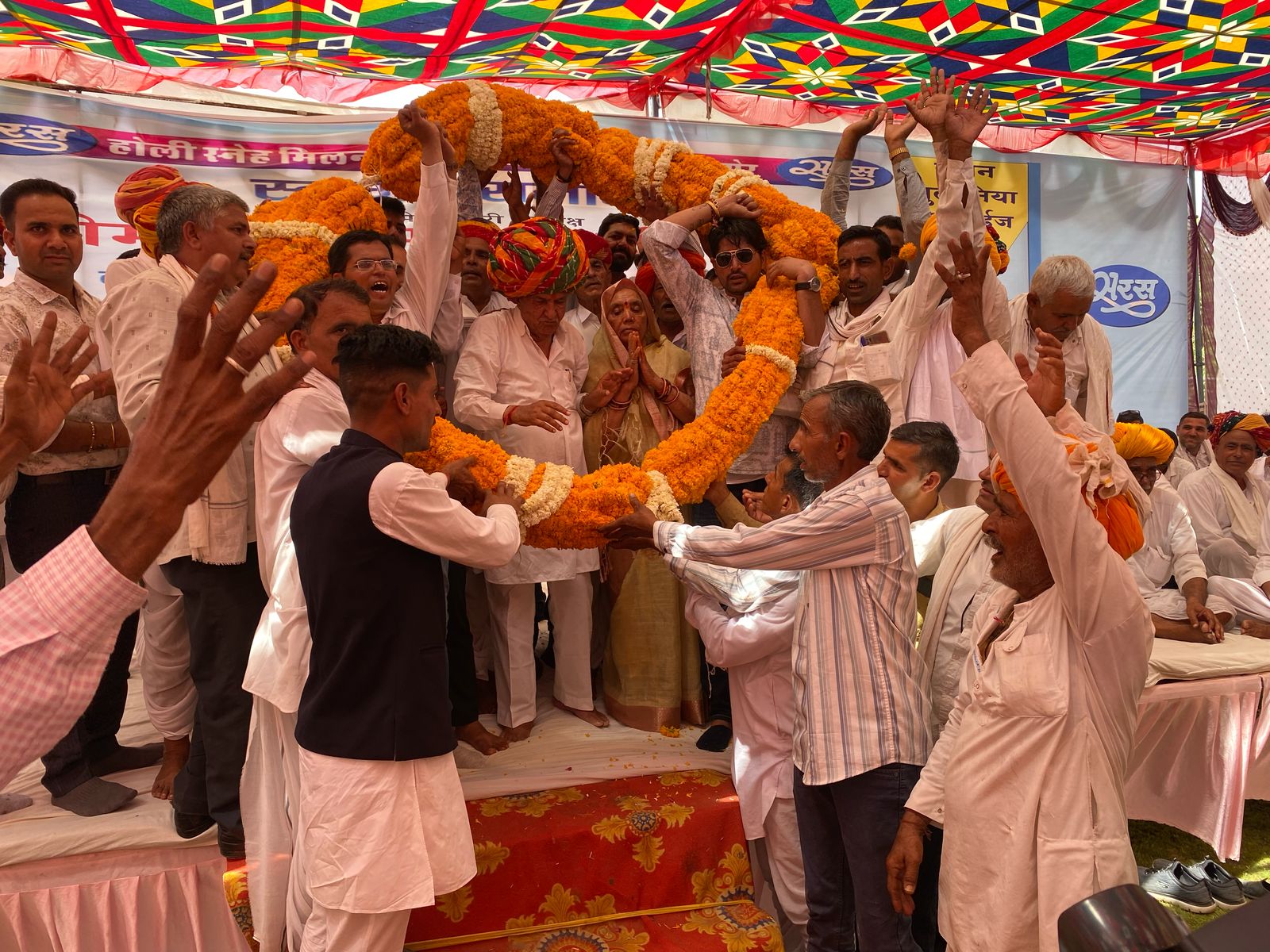 दूध पर समर्थन मूल्य लागू करे केंद्र सरकार: सरस डेयरी अध्यक्ष का बड़ा बयान