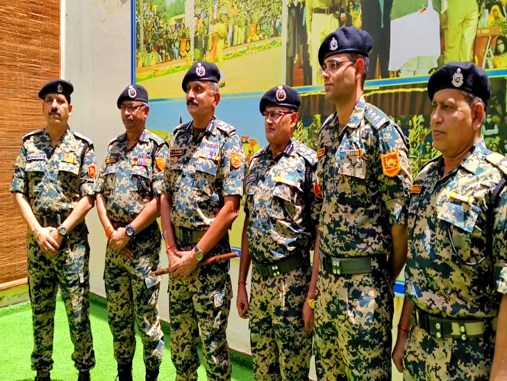 BSF जवानों की नई वर्दी, स्टाइलिश लुक और गर्मी में भी आरामदायक