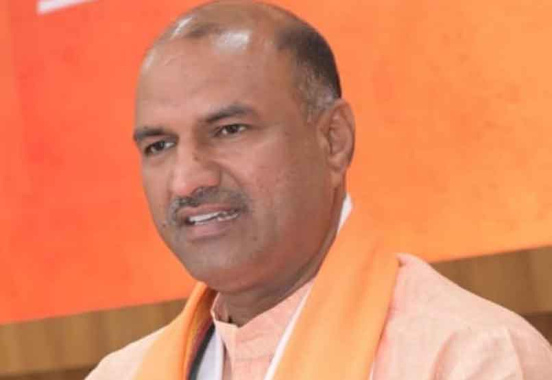 सीपी जोशी बोले : गांधी परिवार ने देश को लूटा