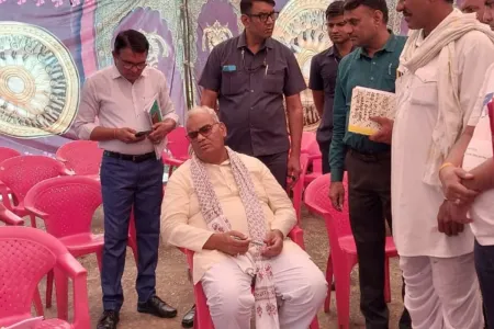 सेवा शिविर में खाली कुर्सियां देख भड़के मंत्री मदन दिलावर