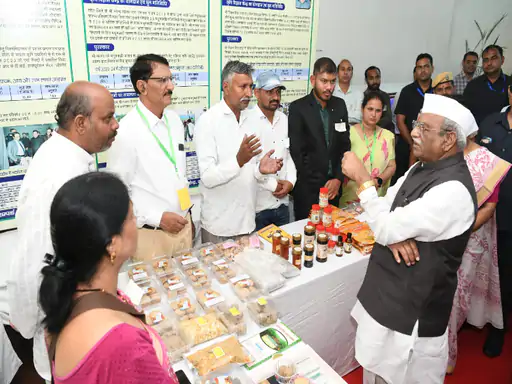 राज्यपाल हरिभाऊ बागडे का कृषि यूनिवर्सिटी दौरा — कृषि शिक्षा में गुणवत्ता सुधार और युवाओं को कृषि से जोड़ने पर जोर