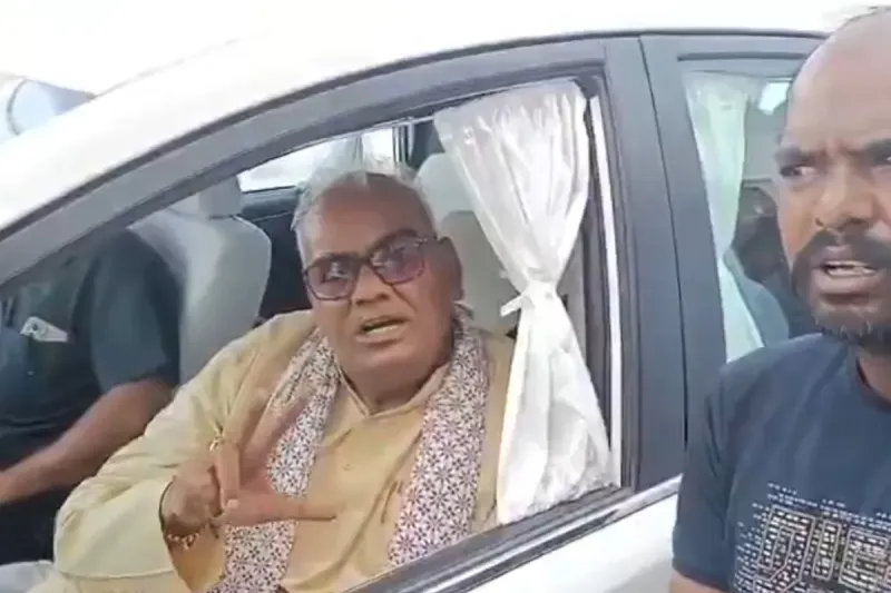 सांगोद दौरे पर भड़के शिक्षा मंत्री मदन दिलावर, सफाई व्यवस्था पर VDO को लगाई फटकार