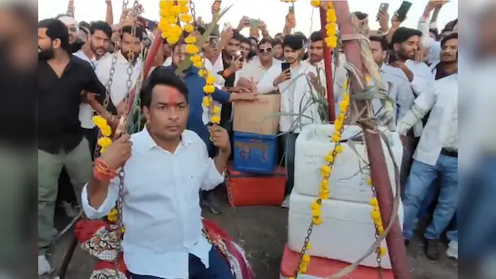 अंता उपचुनाव: नरेश मीणा को समर्थकों ने खून से तोला