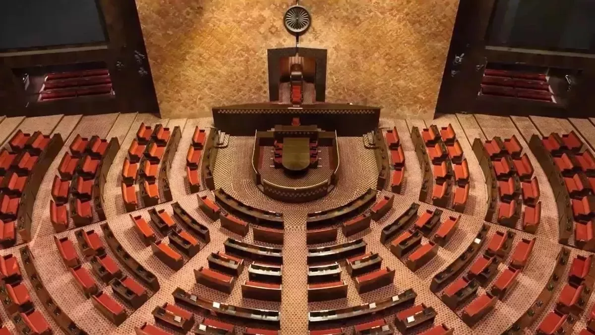 राज्यसभा में  चेयर की आलोचना व नारेबाजी पर रोक, शीतकालीन सत्र से पहले चेतावनी