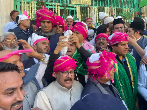 ख्वाजा साहब के उर्स पर खड़गे की चादर, इमरान प्रतापगढ़ी के तीखे सवाल