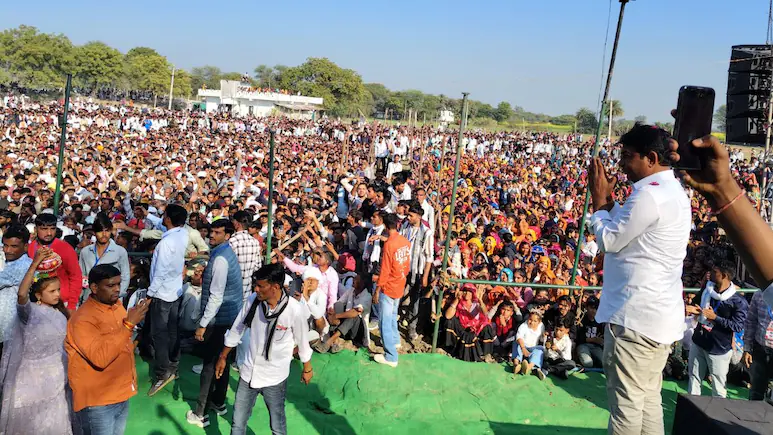 हिंडोली में नरेश मीणा का शक्ति प्रदर्शन, बिना नाम लिए विधायक अशोक चांदना पर साधा निशाना
