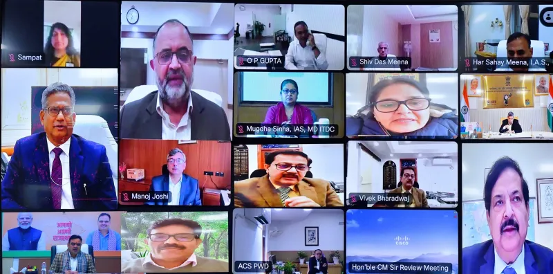 सीएम भजनलाल ने प्रवासी अधिकारियों से मांगे विकास सुझाव