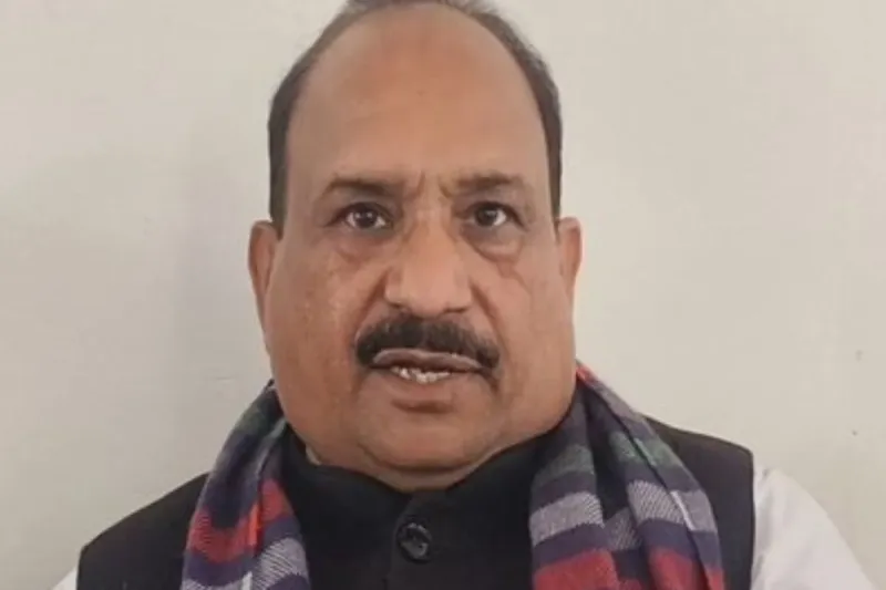 उदयपुर में कांग्रेस नेता दिनेश खोड़निया के ऑफिस पर CGSTकी छापेमारी, राजनीतिक हलचल तेज