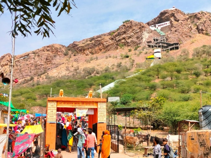 बीजासन माता मंदिर पर बनेगा रोपवे, 16 करोड़ का डीपीआर तैयार