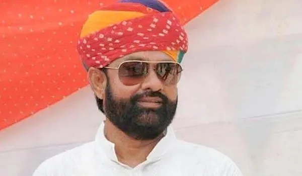 बीजेपी छोड़ते ही महेंद्रजीत मालवीया पर ACB की रेड, छापेमारी की टाइमिंग पर उठे सवाल