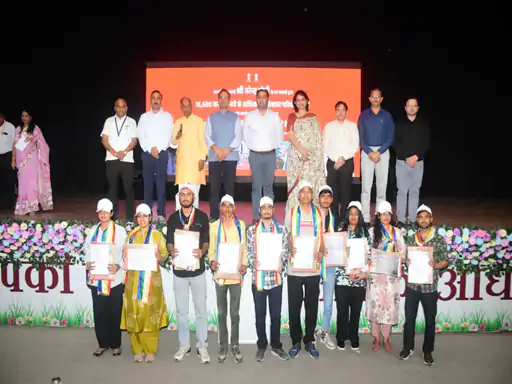 कोटा में रोजगार उत्सव, 607 युवाओं को मिले नियुक्ति पत्र