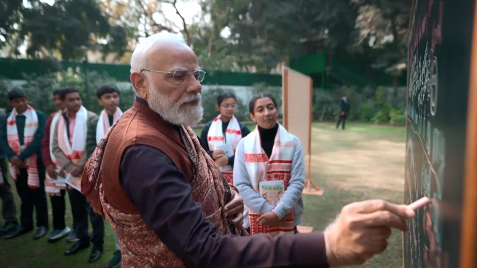 परीक्षा पे चर्चा 2026: PM मोदी ने छात्रों को दिया निडर रहने, सीखते रहने और संतुलन बनाने का संदेश