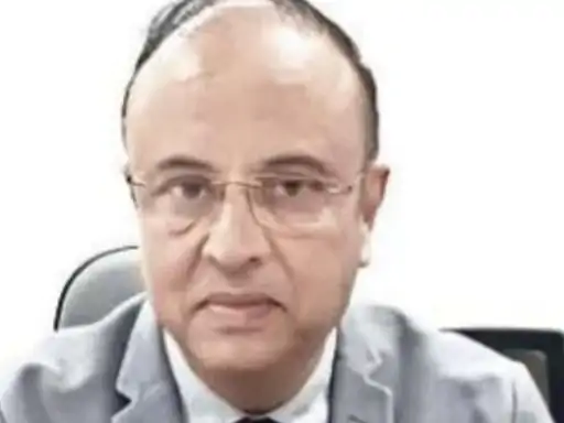 SMS हॉस्पिटल के डॉ. अचल शर्मा ने लिया VRS